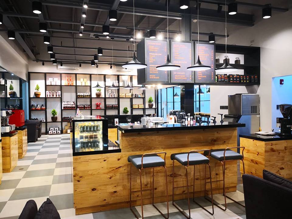 Cafe de Lipa LIMA interior 2