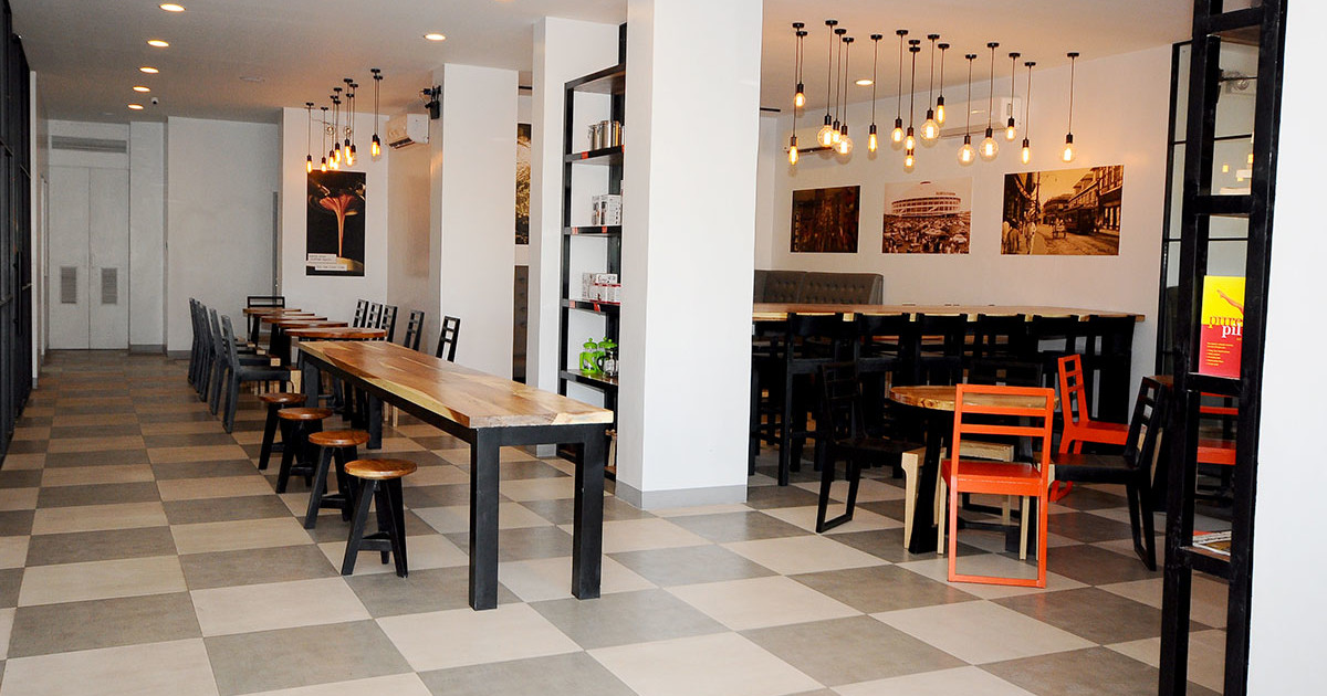 Cafe de Lipa Origins interior 1